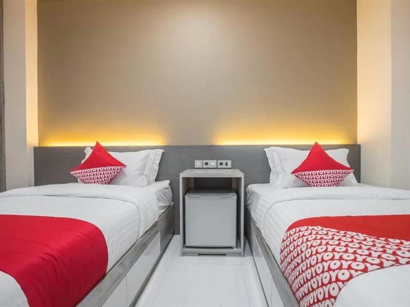 Super Oyo 1487 Residence Khoe Jakarta Kültér fotó