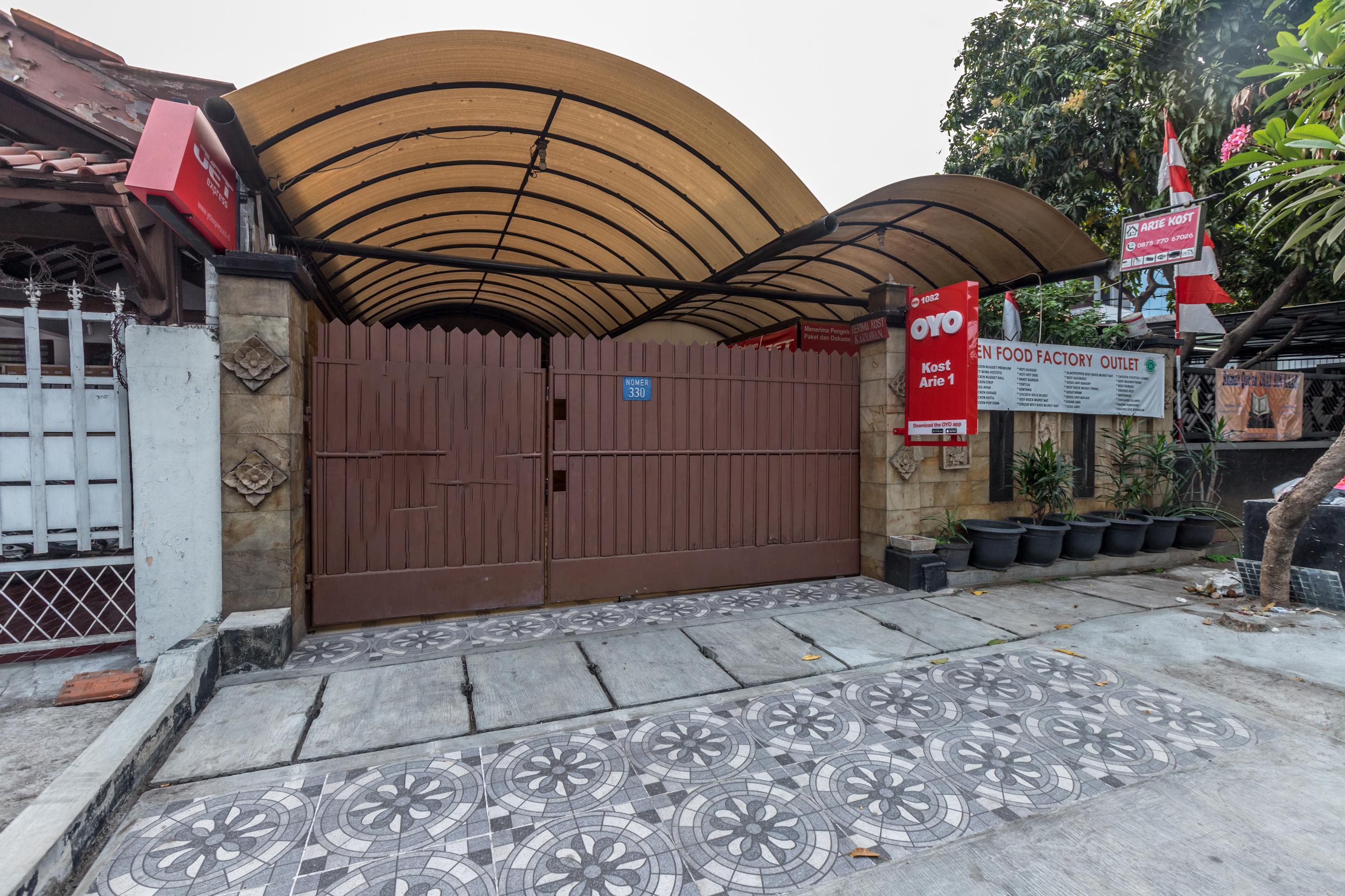Super Oyo 1487 Residence Khoe Jakarta Kültér fotó