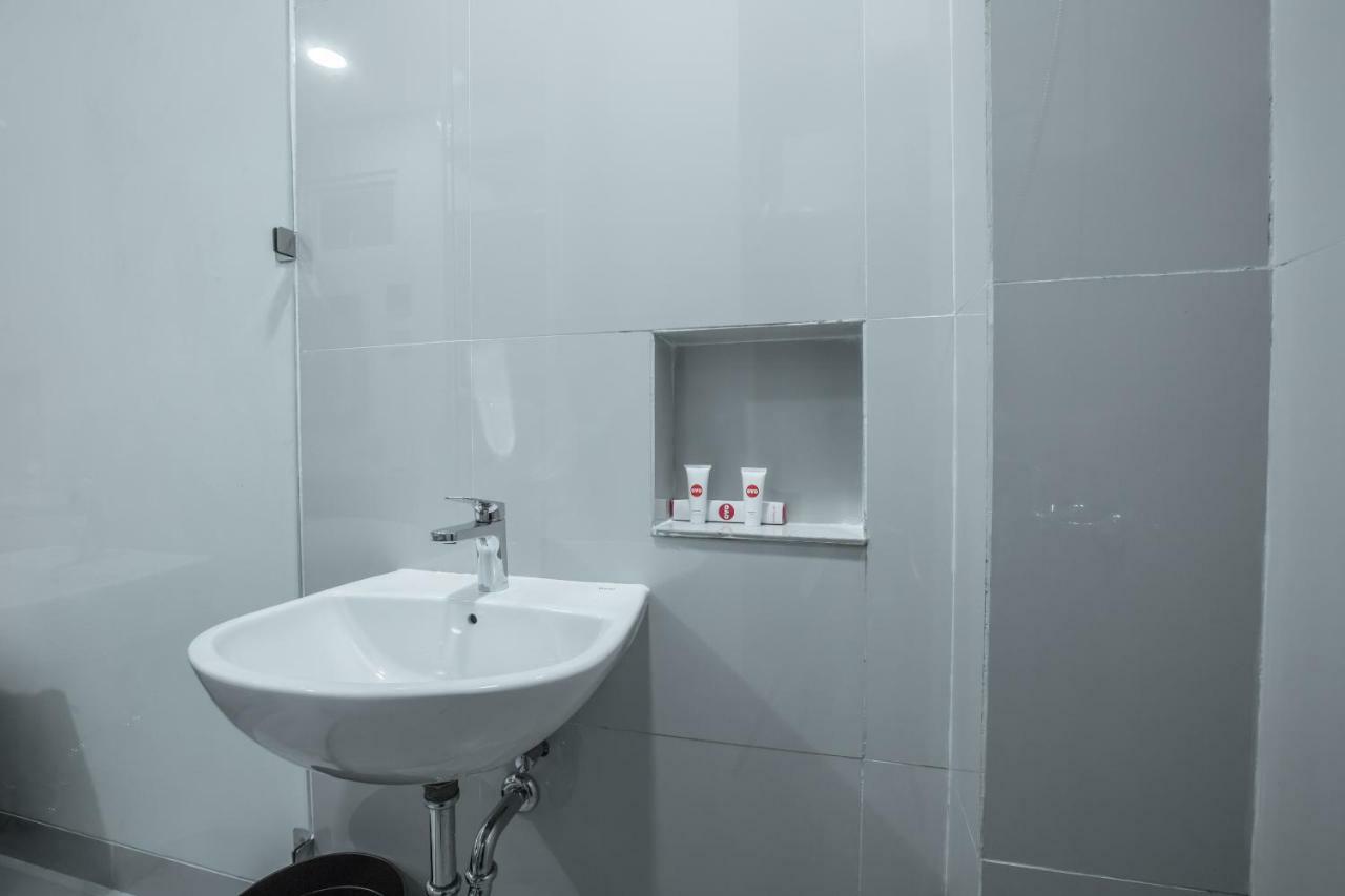 Super Oyo 1487 Residence Khoe Jakarta Kültér fotó