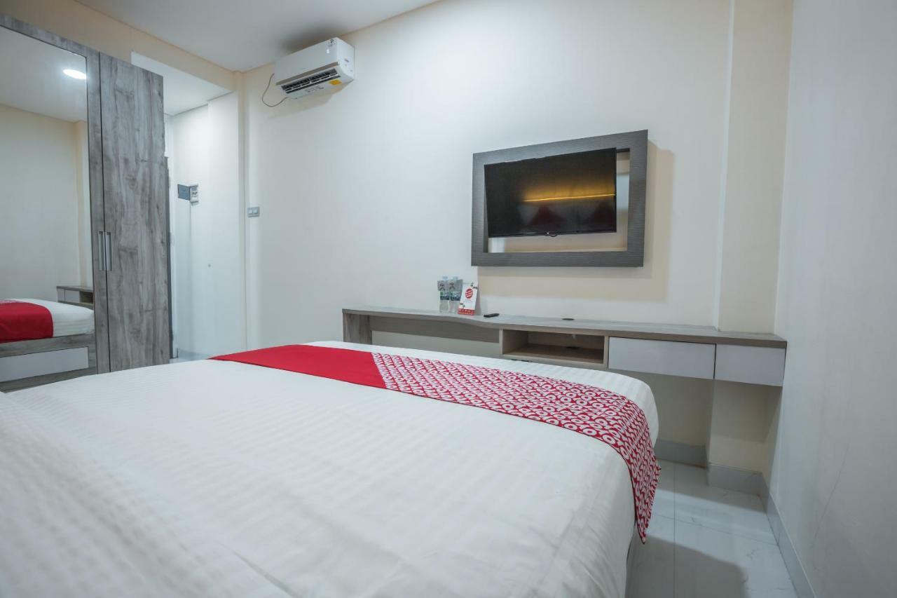 Super Oyo 1487 Residence Khoe Jakarta Kültér fotó